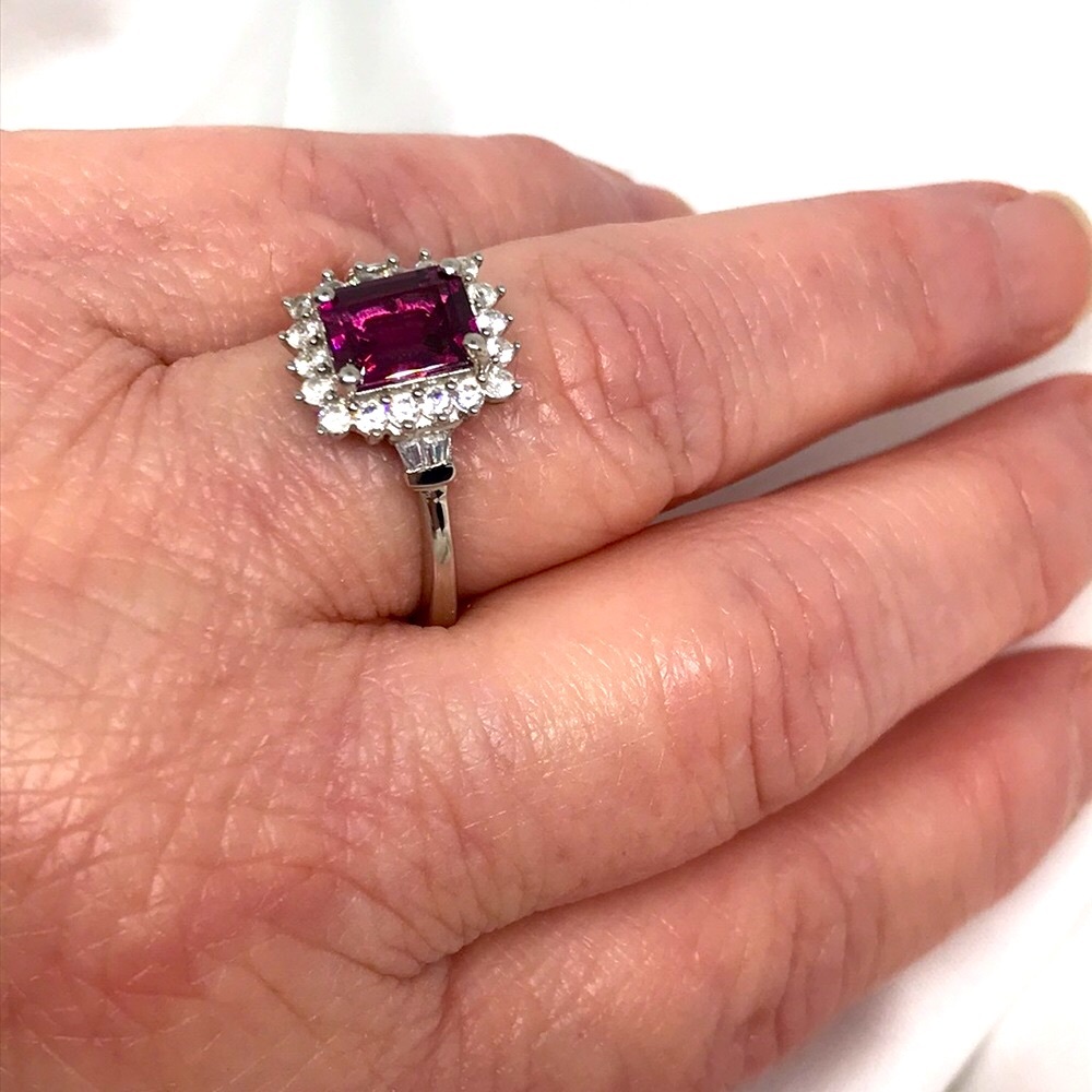 Wine colored Garnet w/ Zircon Ring Sz 8 - Picture 7 of 8